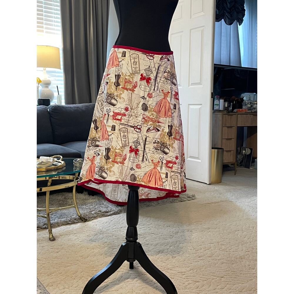 OOAK Sewing Motif High Low Skirt Red Cream Brown Size M - Picture 2 of 4